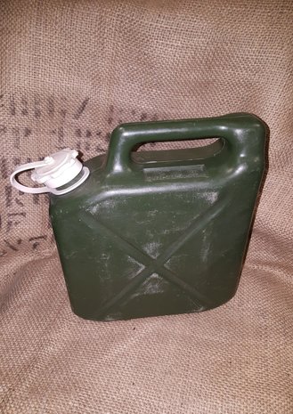 Leger jerrycan